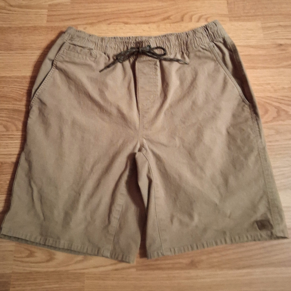 Super Nice Pair Of  Ladies Tan Hippietree Shorts, Sz M